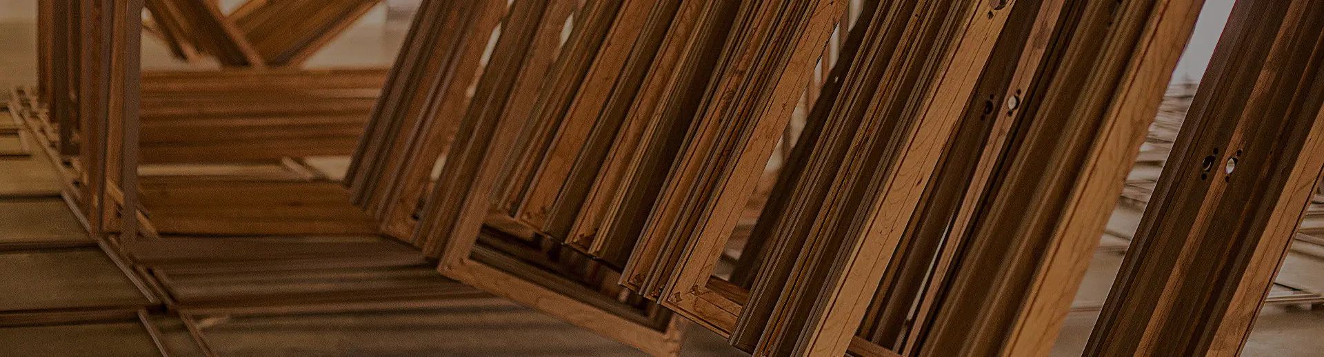 How to choose between aluminum windows and aluminum clad wooden windows