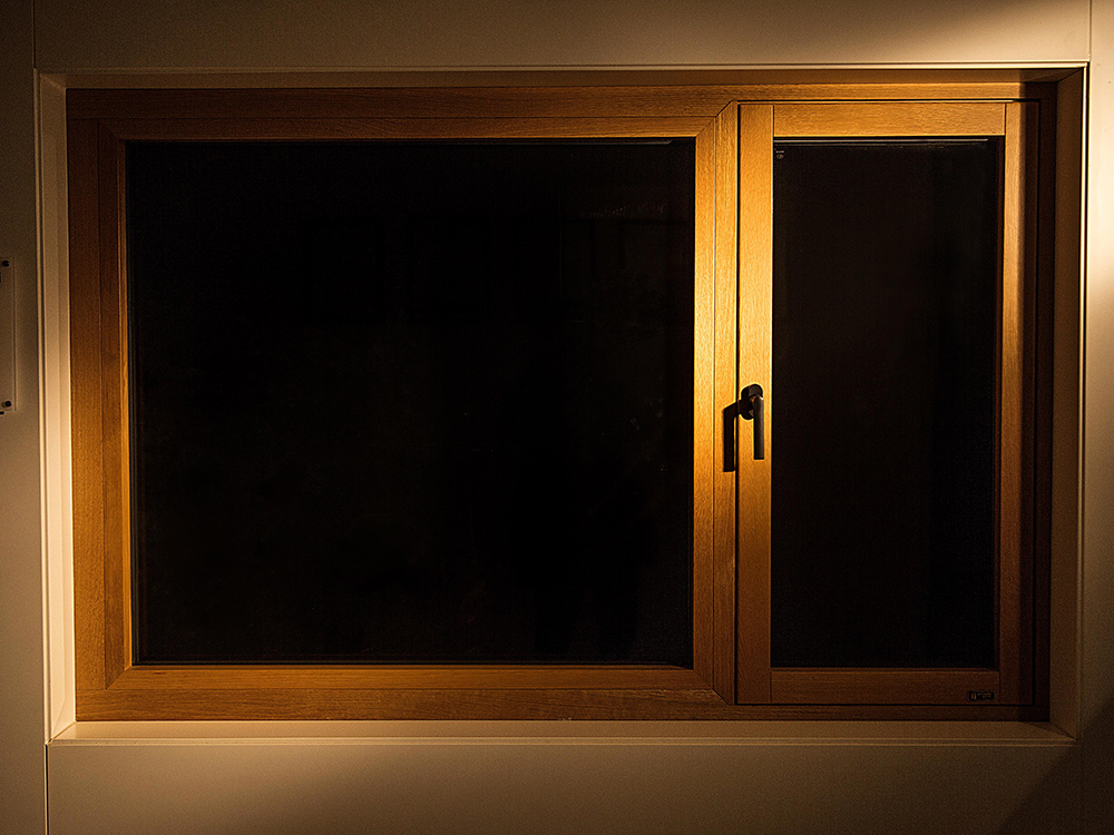 Joyfident 115 three-proofing aluminum clad wood window (1).jpeg